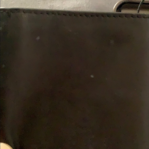 Men’s Relic Wallet - Picture 2 of 10